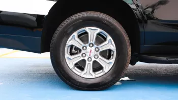 GMC Yukon SLE 2WD GCC Outside Black Inside Beige 2022.