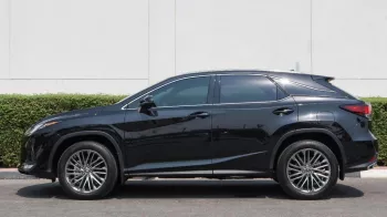 LEXUS RX350 EXECTIVE COLOR OUTSIDE BLACK INSIDE BLACK MODEL 2023.
