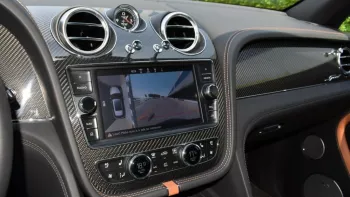 BENTELY BENTAYGA SPEED W12 GREEN-SILVER INSIDE BLACK MODEL 2020.