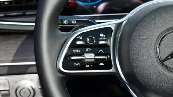 MERCEDES BENZ GLE350 4MATIC WHITE BLACK MODEL 2022.