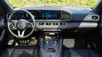MERCEDES BENZ GLE350 4MATIC WHITE BLACK MODEL 2022.