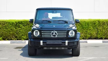 Mercedes Benz G500 OUTSIDE Black INSIDE Red MODEL 2022.