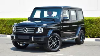 Mercedes Benz G500 OUTSIDE Black INSIDE Red MODEL 2022.