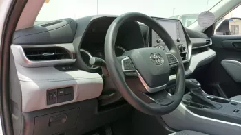 TOYOTA HIGHLANDER 2.5Ltr. GL 2022 Model