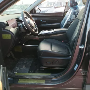HYUNDAI TUCSON 2.0Ltr DIESEL Full Option 4X2 2023
