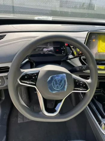 VOLKSWAGEN ID-4 Crozz Pure + 2022