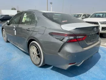 Toyota Camry SE V6 3.5L 2022