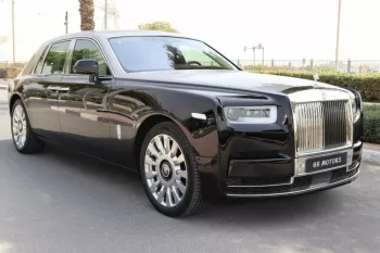 ROLLS ROYCE / PHANTOM / 2019 / 25000 Kms / Special Colour