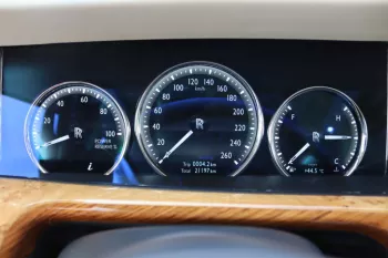 ROLLS ROYCE / PHANTOM / 2019 / 25000 Kms / Special Colour