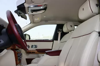 ROLLS ROYCE / PHANTOM / 2019 / 25000 Kms / Special Colour