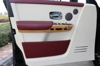 ROLLS ROYCE / PHANTOM / 2019 / 25000 Kms / Special Colour