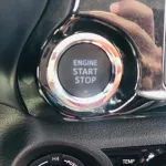 Hilux 2022 GCC spec full options petrol - Thumbnail 15