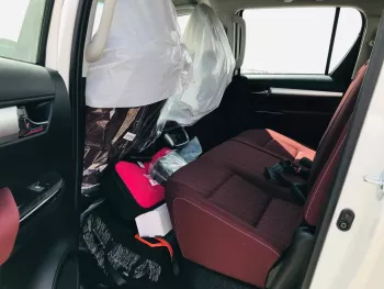 Hilux 2022 GCC spec full options petro automatic