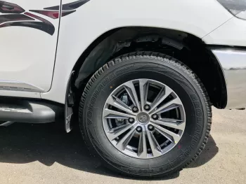 Hilux 2022 GCC spec full options petro automatic