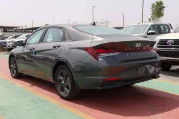 HYUNDAI ELANTRA 2022