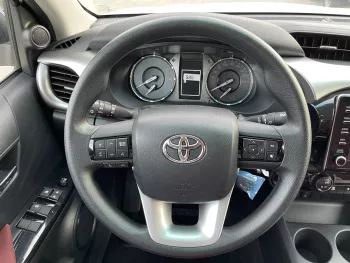 TOYOTA HILUX 2.4L DSL 2022 AT