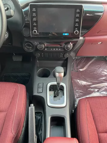 TOYOTA HILUX 2.4L DSL 2022 AT