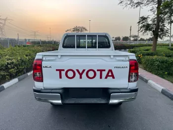 TOYOTA HILUX 2.4L 4WD 4DOORS 2021