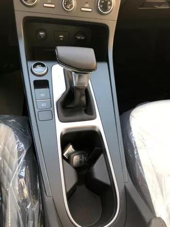 HYUNDAI CRETA 1.5L PREMIER FULL OPTION 2022