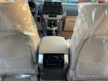 TOYOTA LAND CRUISER PRADO 4.0L VX 2022