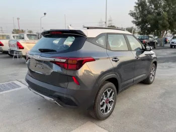 KIA SELTOS 1.6L SUV 2022