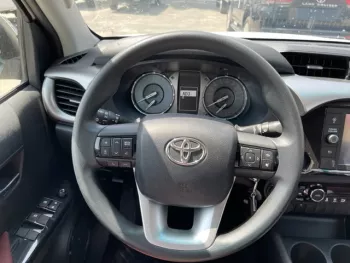 TOYOTA HILUX 2.7L 2021