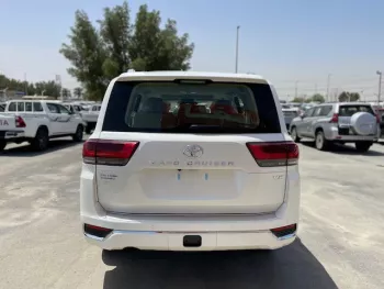 TOYOTA LAND CRUISER VX 3.3L DSL 2022