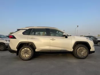 TOYOTA RAV4 2.0L 4X4 A/T 2022MY