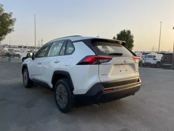 TOYOTA RAV4 2.0L 4X4 A/T 2022MY
