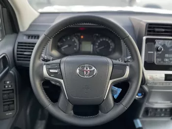 TOYOTA LAND CRUISER PRADO TXL MY2022
