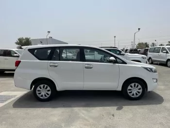 TOYOTA INNOVA 2.7L AT MY2021