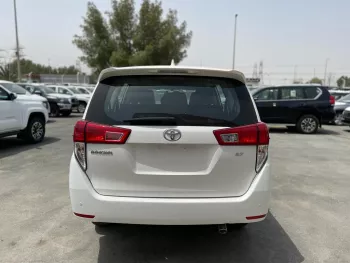 TOYOTA INNOVA 2.7L AT MY2021