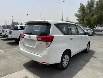 TOYOTA INNOVA 2.7L AT MY2021