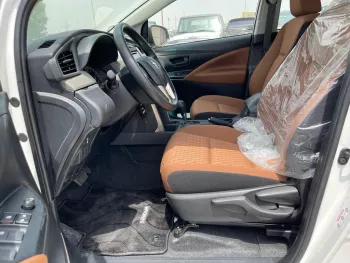 TOYOTA INNOVA 2.7L AT MY2021
