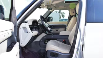 Land Rover defender 2021