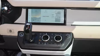 Land Rover defender 2021