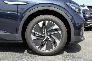 Volkswagen ID.4 PURE+ CROZZ A/T ELECTRIC