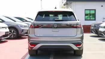 Volkswagen ID.6 CROZZ PURE + 2021