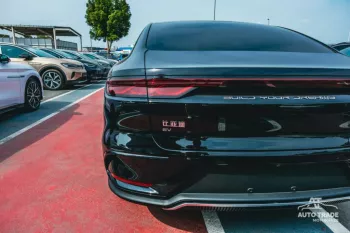 2022 BYD Han EV
