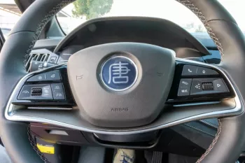 BYD TANG 4.4S 2022 BLACK COLOR