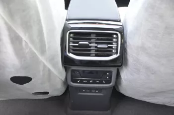 VOLKSWAGEN ID6 CROZZ PRO