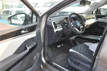 VOLKSWAGEN ID6 CROZZ PRO