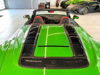AUDI R8 SYPDER V10 PERFORMANCE