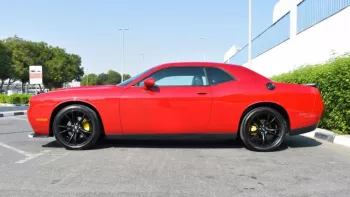 Dodge challenger 2017 47000k.m