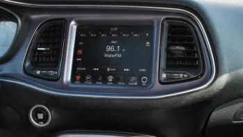 Dodge challenger 2017 47000k.m