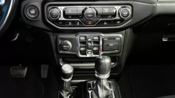 Jeep wrangler v4 2021