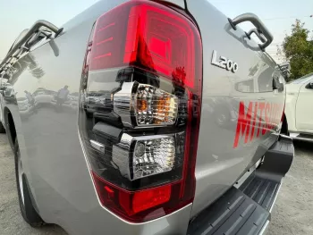 MITSUBISHI L200 SINGLE CABIN BASIC OPTION MANUAL TRANSMISSION 2022