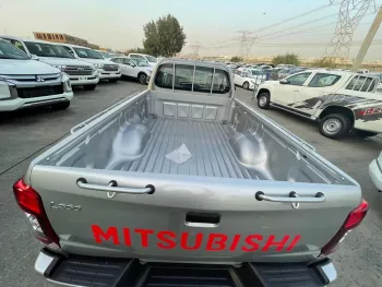 MITSUBISHI L200 SINGLE CABIN BASIC OPTION MANUAL TRANSMISSION 2022