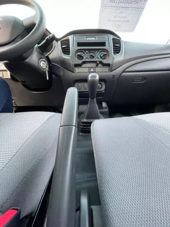 MITSUBISHI L200 SINGLE CABIN BASIC OPTION MANUAL TRANSMISSION 2022
