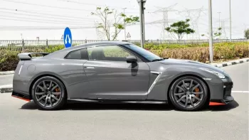 Nissan GTR 2016 88000 k. M kit 17 Gcc